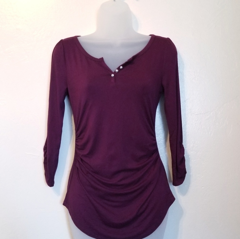 White House Black Market Ruched & Contoured top